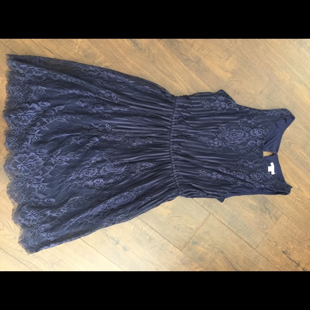 Navy Blue Lace Dress—perfect for a Spring concert